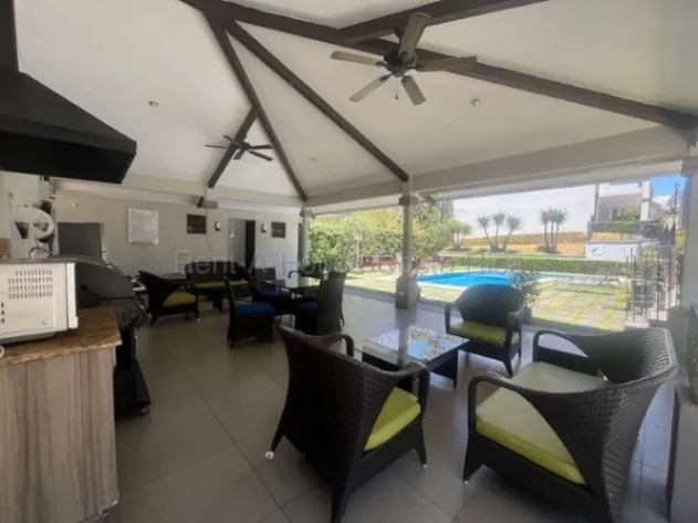 Venta de Casa en Ulloa-Heredia. RAH 26-1600 en Ulloa, Heredia — $210,000 - Foto 2 de 20