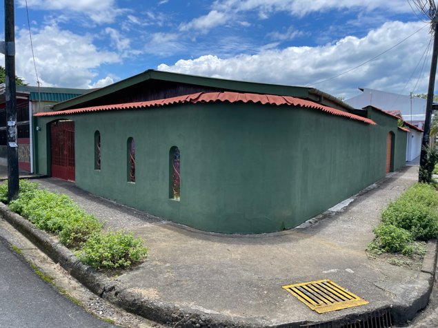 Venta de casa en Limón COD RG 1297 en Limón — ₡ 88 000 000