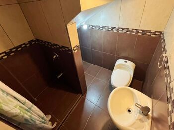 Venta de Casa en El Guarco, Cartago. RAH 25-1818 en San Isidro, El Guarco, Cartago — $154,000 - Foto 4 de 10