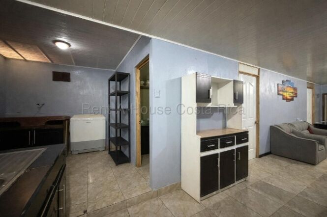 Venta casa de 1 nivel con patio y excelente distribución familiar #26-1803 GS en San Rafael Arriba, Desamparados, San José — $100,231