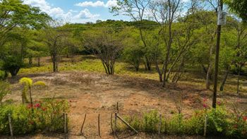 AGUA - Residencial Lot - Playa Grande – 5.032 m² en Tamarindo, Santa Cruz, Guanacaste — $375,000 - Foto 5 de 9