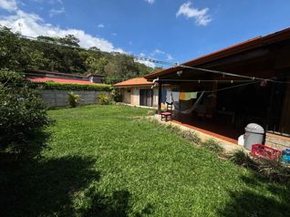 Hermosa casa amueblada de tres habitaciones  en San Miguel de Naranjo in San Miguel, Naranjo, Alajuela — $1,650 - Photo 4 of 32