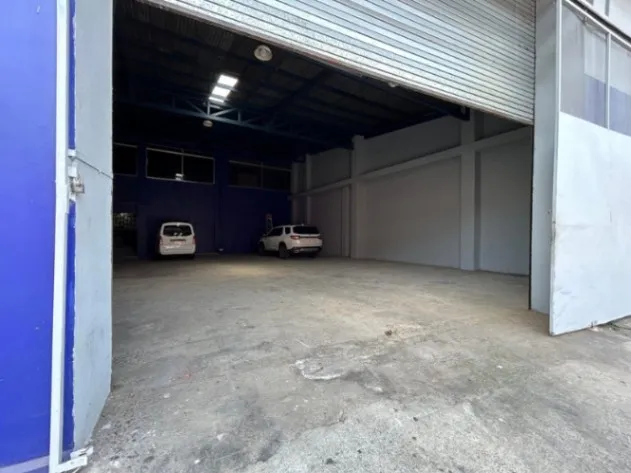 EDIFICIO COMERCIAL EN VENTA EN SAN JOSE en Carmen, San José — $1,000,000 - Foto 2 de 8