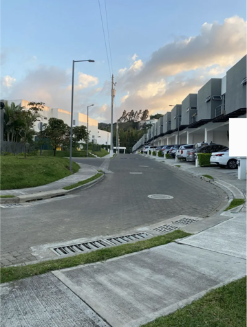 Tu casa en un Club Privado en Brasil, Santa Ana, San José — $185,000 - Foto 2 de 22