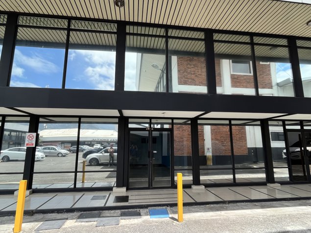 ALQUILO OFICINA UBICADO EN LA SABANA en Mata Redonda, San José — ₡ 1 155 000