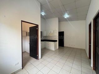 Alquiler de Apartamento en Moravia-La Trinidad. RAH 27-261 en La Trinidad, Moravia, San José — 365 000 ₡ - Foto 5 de 10