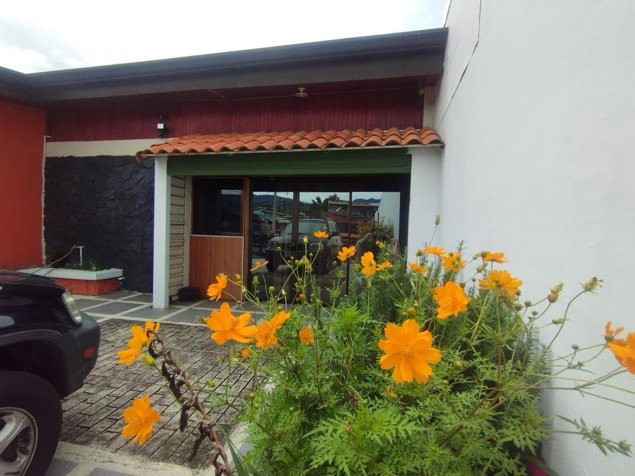 Casa con apartamento en venta en San Pablo de Heredia in San Pablo, Barva, Heredia — ₡ 150 000 000