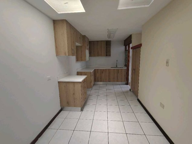 VENDO HERMOSA CASA EN CONDOMINIO COROBICÍ, MORAVIA in San Vicente, Moravia, San José — ₡ 68 000 000 - Photo 3 of 41