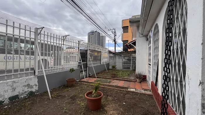 Venta terreno Uso de Suelo Mixto cerca Hospital Niños, San José (AD) en Hospital, San José — ₡ 225 000 000 - Foto 3 de 5