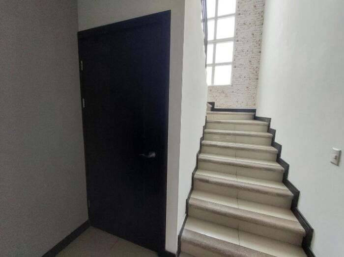 Venta de Casa en San Antonio de Escazû. RAH 25-1896 en San Antonio, Escazú, San José — $220,000 - Foto 3 de 18