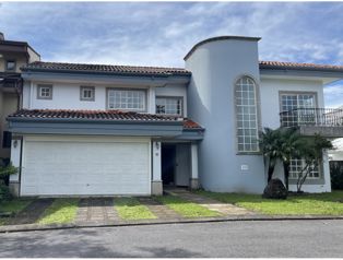 Venta de Casa en Condominio de lujo en Tres Rios en Tres Ríos, La Unión, Cartago — $540,000 - Foto 2 de 28