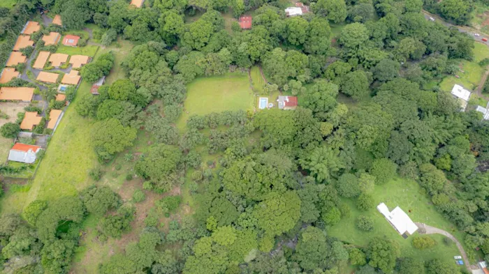 VENTA TERRENO DE DESARROLLO (INDUSTRIAL/RESIDENCIAL) ALAJUELA en Garita, Alajuela — $1,600,000 - Foto 2 de 22