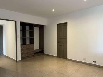 Alquiler de Cómodo Apartamento en Escazú / Mls. 26-1240 OFC JB en San Rafael, Escazú, San José — $1,400 - Foto 4 de 6