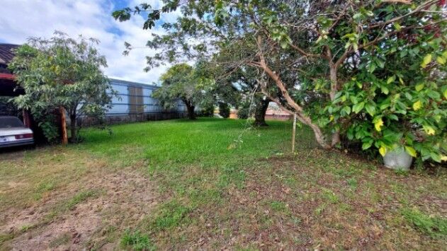 Venta de Lote + Casa de Madera en Desamparados-San José. RAH 25-1967 in Desamparados, San José — $1,000,000