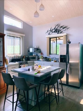 SE VENDE BELLA CASA EN ATENAS, ALAJUELA.  in Atenas, Alajuela — ₡ 125 000 000