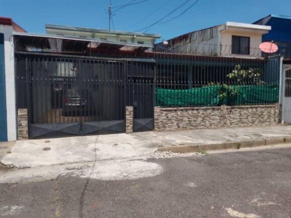 Venta de Casa + APTO en Merced, San José. RAH 26-936 en Merced, San José — ₡ 85 000 000
