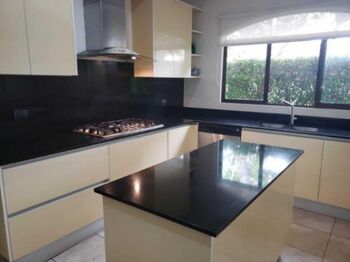 Venta de Casa en Pozos de Santa Ana. RAH 25-167 in Pozos, Santa Ana, San José — $695,000 - Photo 5 of 20