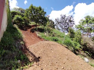Venta de lote de 5.117 m2 en San Isidro, Pérez Zeledón in San Isidro De El General, Pérez Zeledón, San José — 75 000 000 ₡ - Photo 4 of 11