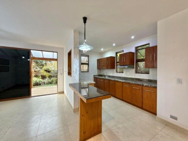 Venta de Casa en Ulloa, Heredia. RAH 26-1652 en Ulloa, Heredia — ₡ 240 000 000