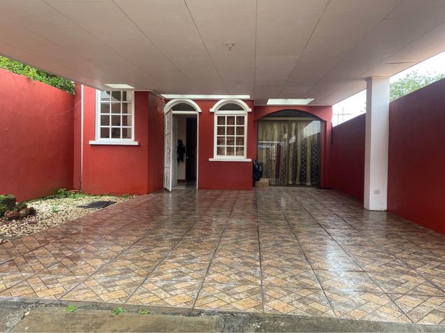 San Pablo de Heredia, Residencial Santa Isabel I etapa in San Pablo, Heredia — ₡ 85 000 000 - Photo 3 of 10