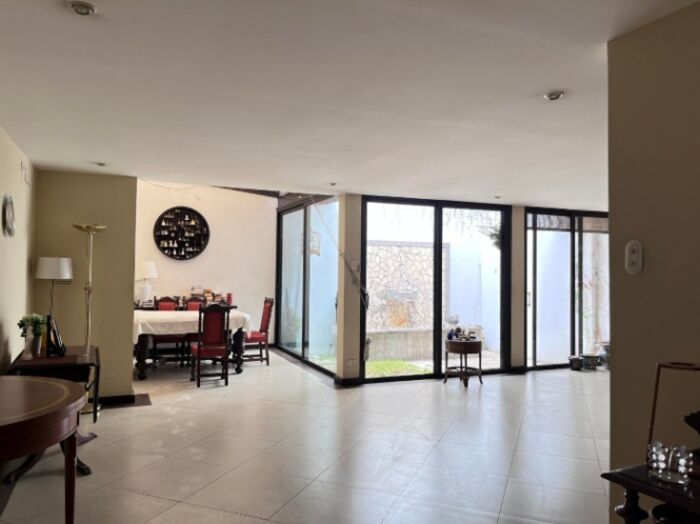 Se alquila apartamento en San Pedro Montes de Oca 25-1627 in San Pedro, Montes De Oca, San José — $1,900