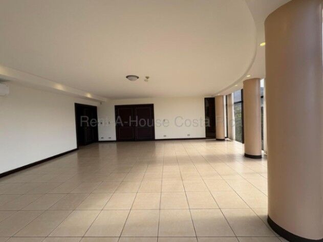 Alquiler de Lujoso Apartamento en Escazú-San Rafael. RAH 26-1637 in San Rafael, Escazú, San José — $3,000