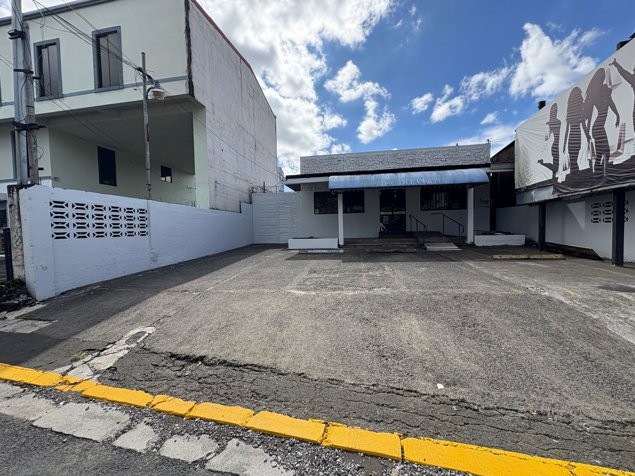 ALQUILER DE LOCAL COMERCIAL SAN JOSÉ, SABANILLA, MONTES DE OCA en San Pedro, Montes De Oca, San José — $4,000