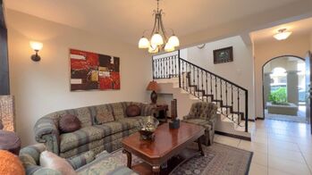 Venta de Casa de 222mt2 en Curridabat 26-945 in Curridabat, San José — $250,000 - Photo 4 of 12