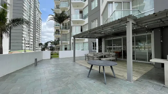 Venta de Apartamento Amueblado en Rohrmoser. RAH 27-320 en Pavas, San José — $239,000 - Foto 3 de 14