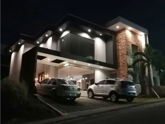 VENTA DE DOS CASAS DUPLEX, ALAJUELA, GRECIA, CONDOMINIO MONTEZUMA en Grecia, Alajuela — $285,000