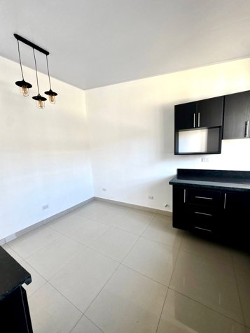Casa en Venta Santo Domingo, Heredia en Santo Domingo, Heredia — ₡ 79 000 000 - Foto 3 de 12