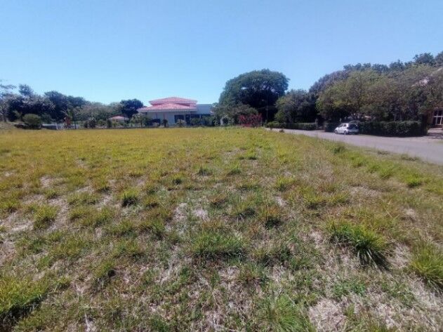 Venta de Espectacular Lote en Hacienda Los Reyes, en La Guácima de Alajuela. RAH 26-1858 en Guácima, Alajuela — ₡ 105 250 000