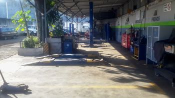 VENTA DE TALLER MECANICO, HEREDIA, LAGUNILLA en Ulloa, Heredia — $650,000 - Foto 2 de 4