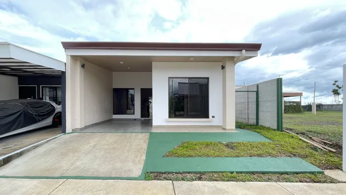 Single-Story House for Sale in a Gated Community, Grecia, Alajuela en Grecia, Alajuela — ₡ 75 000 000