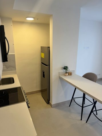 Alquiler de Apartamento en Condominio Sky House / Paso Ancho en Carmen, San José — ₡ 550 000 - Foto 2 de 10