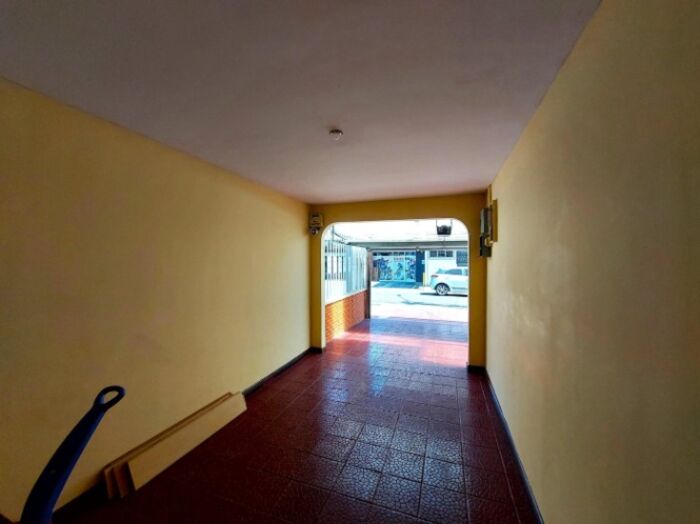 Se vende casa en Sabana San José 23-1814 en Mata Redonda, San José — $230,000