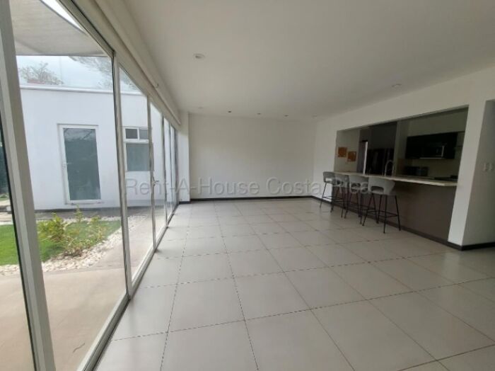 Se alquila casa en San Rafael Escazú 26-1748 in San Rafael, Escazú, San José — $2,900