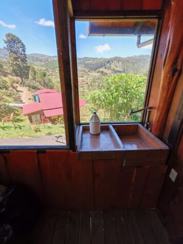 Cabaña nueva  in El Tejar, El Guarco, Cartago — ₡ 39 000 000