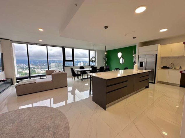 Lujoso y amplio Penthouse en Nunciatura! P167 in Pavas, San José — $5,000 - Photo 2 of 34
