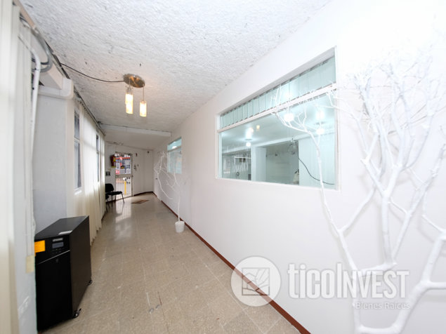 Oficina o local en Guadalupe **2238 in Guadalupe, Goicoechea, San José — $1,280 - Photo 2 of 6