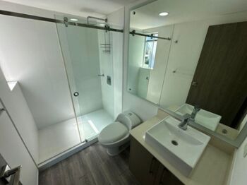 Alquiler o  venta de exclusivo apartamento en San Jose pavas 26-1259 in Pavas, San José — $2,000 - Photo 4 of 15