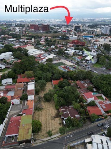 Venta de terreno en Guachipelin de Escazú en Escazú, San José — $885,000 - Foto 3 de 6