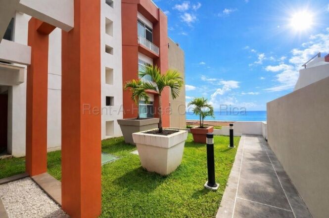 Venta de Apartamento en Pozos de Santa Ana. RAH 26-960 in Pozos, Santa Ana, San José — $165,000