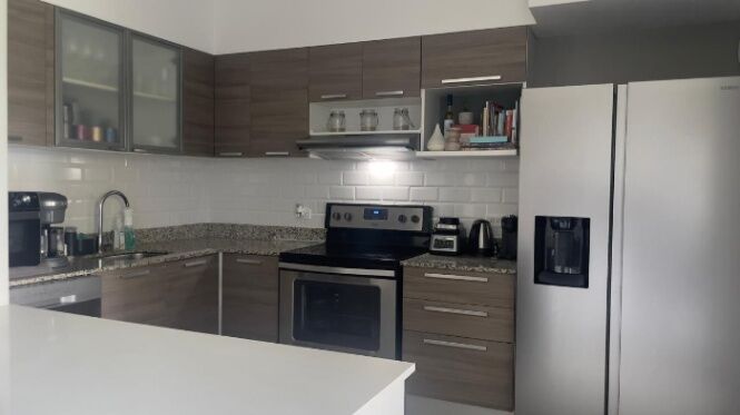 Venta apartamento con jardín privado 57m² y amenidades tipo club #26-698 GS en Heredia — $190,000