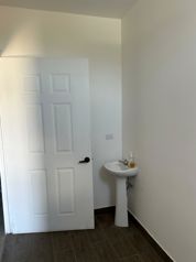 Bodega en alquiler en Guachipelín – 221 m² en dos niveles - Foto 2 de 3