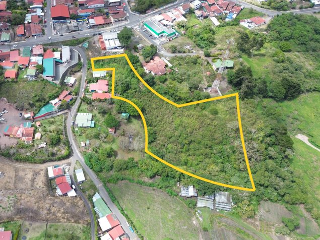 Terreno para Desarrollo Residencial en Venta Cervantes Cartago Ruta 10 en Cervantes, Alvarado, Cartago — ₡ 50 000 000