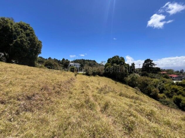 LOTE EN VENTA, CARTAGO, COD#26-1532 en San Nicolás, Cartago — $8,300,000