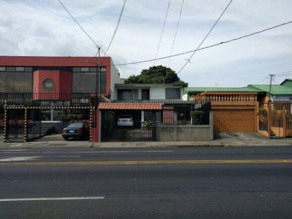 Venta de Casa en San Fco de Dos Ríos. RAH 26-152 en San Francisco de Dos Ríos, San José — $292,000