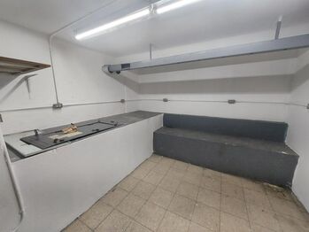 Venta de Edificio en Carmen, San José. RAH 25-1026 in Carmen, San José — $750,000 - Photo 4 of 14