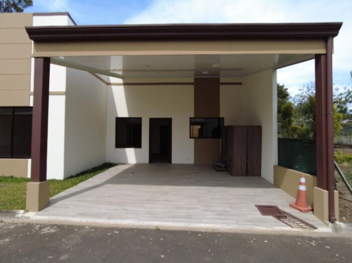 Se vende casa en San Rafael Heredia 26-160 en San Rafael, Heredia — $179,000